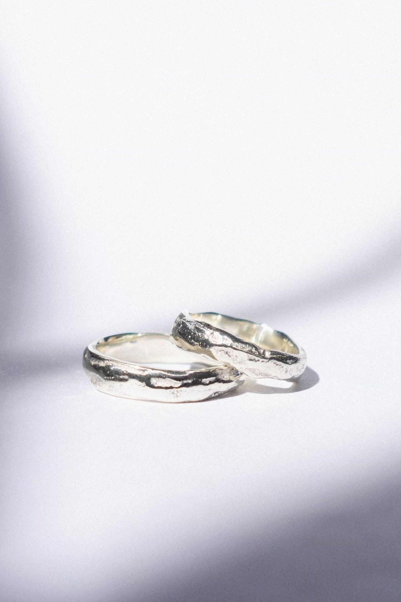 BOUND IN WHITE GOLD - ANYOTHERKINGDOM